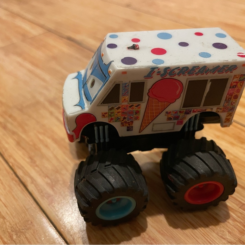 Disney Pixar Cars I-Screamer Monster Ice Cream Truck 1:55 - Bundle with others